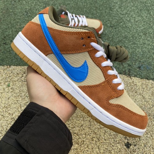 Nike SB Dunk Low Corduroy Dusty Peach