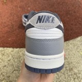 Nike Dunk Low SE Light Carbon