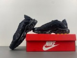 Nike Air Max Plus Triple Black