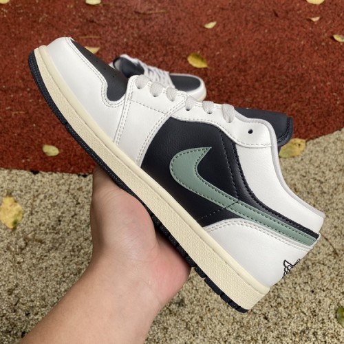 Jordan 1 Low Jade Smoke