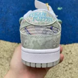 Nike Dunk Low shoes