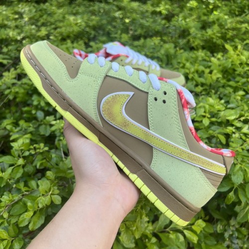 Nike SB Dunk Low Concepts White Lobster