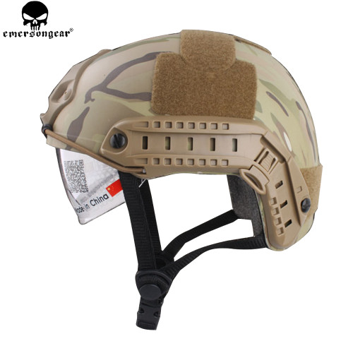 EMERSONGEAR Tactical Helmet With Protective Goggle Glasses Combat Hunting CS Anti-fog Helmet Protective Eyewear Helmet EM8820