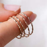 Solid Twisted Ring