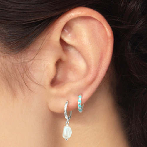 Irregular Pearl Drop Earrings