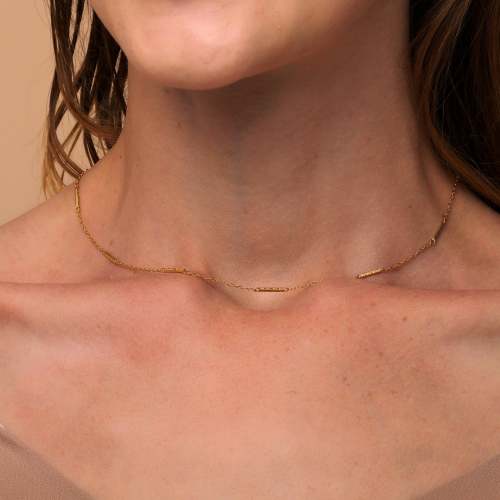 Carved Bar Chain Necklace