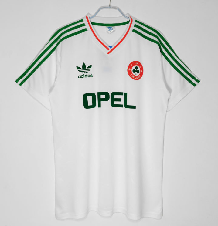 Republic of Ireland 1990-1992 awaywhite retro