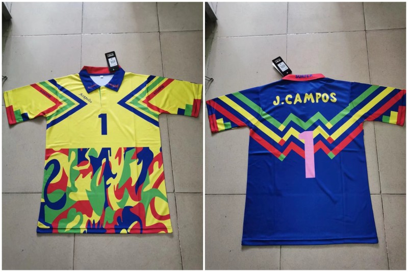 Mexico  great goalkeeper Jorge Campos 1