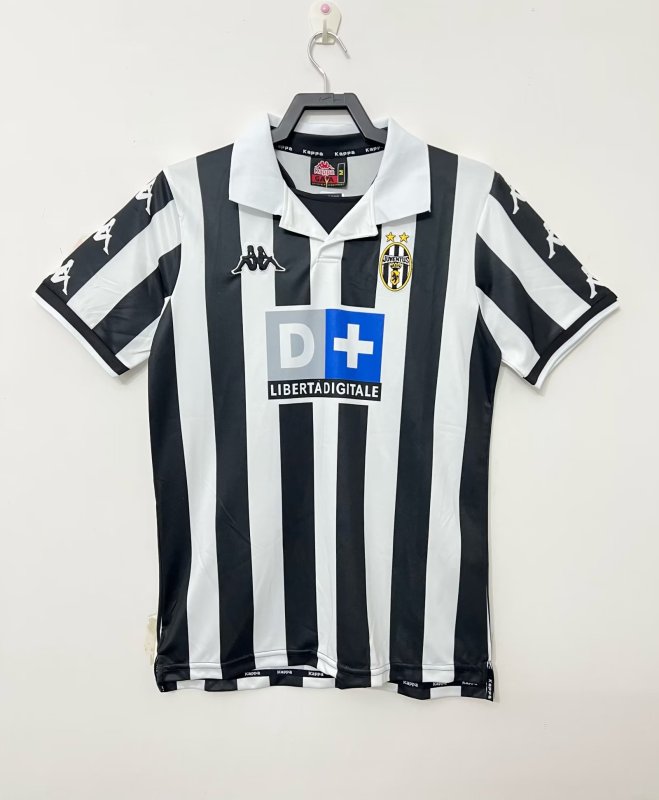 Juventus retro 1999-2000 home #811