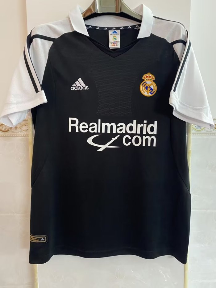 Real Madrid 2001-2002 away with sponsor #410