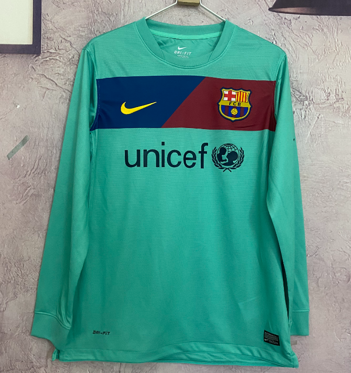 Barcelona 2010-2011 away green long sleeve #wang