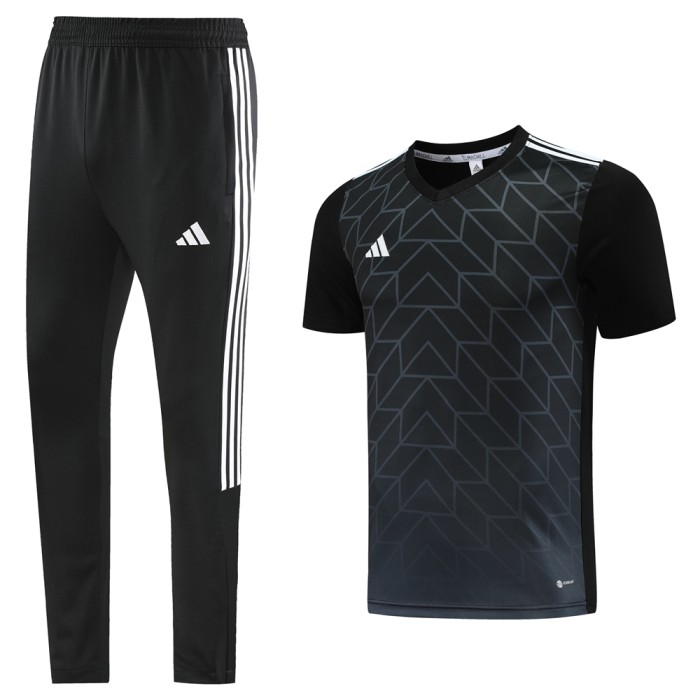AD05 black pants