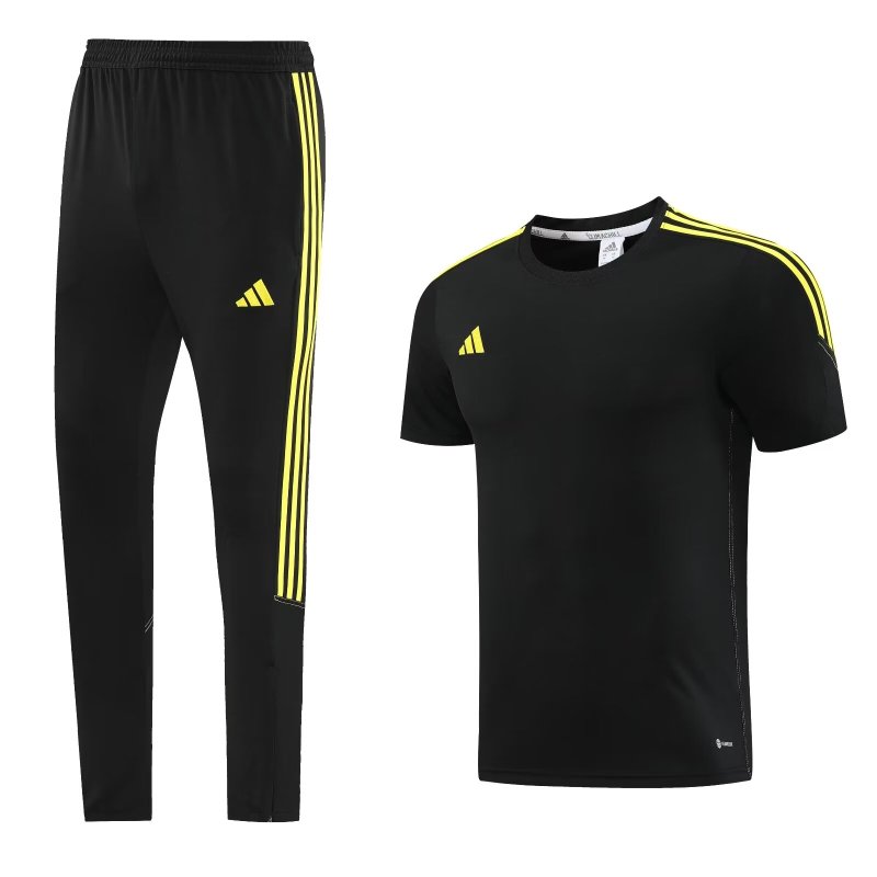 AD02 black yellow with pants