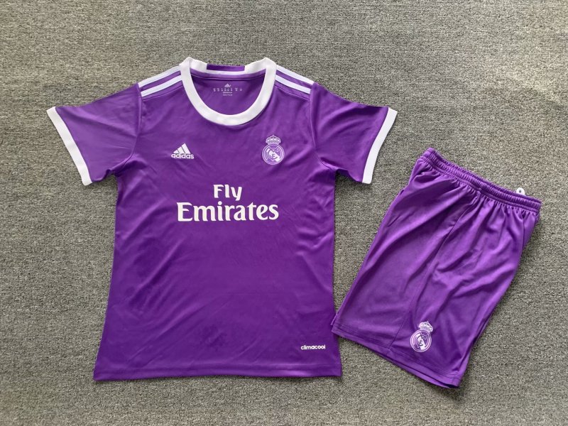Real Madrid 16-17 purple kid