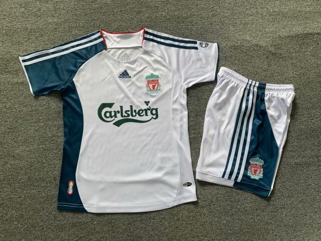 LFC 0607 away white kid