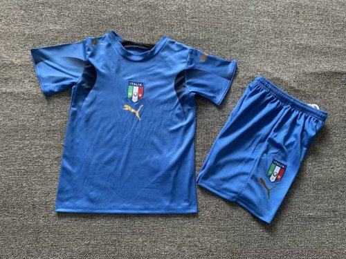 Italy 2006 home kid