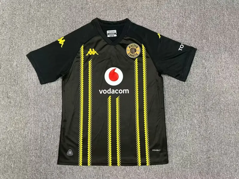 Kaizer Chiefs away 24-25