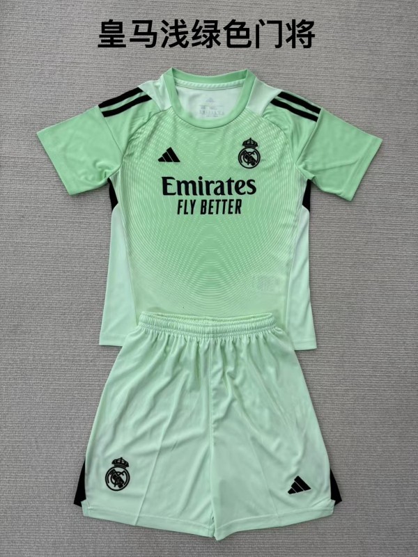 Real Madrid goalkeeper green kid adult 25-26
