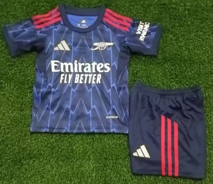 Arsenal away kid 25-26