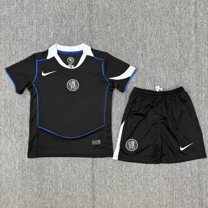 Chelsea third kid 25-26