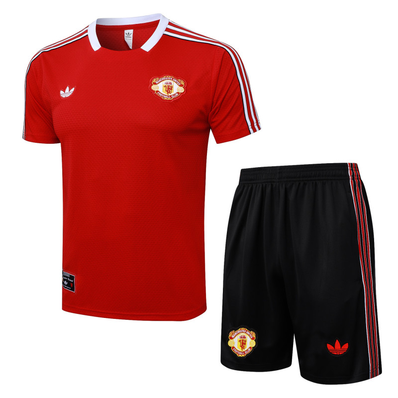 Manchester United training red with shorts 25-26 #D2565