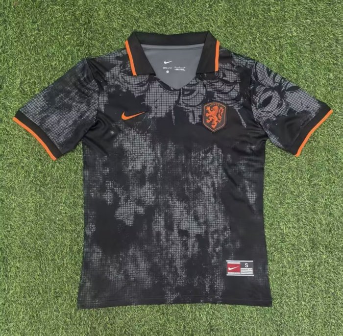 Netherlands grey black 25-26