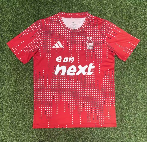  Nottingham Forest red 25-26
