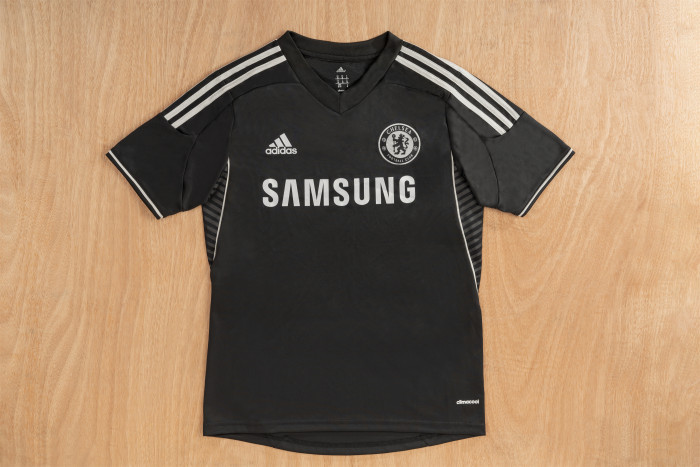Chelsea 13-14 away