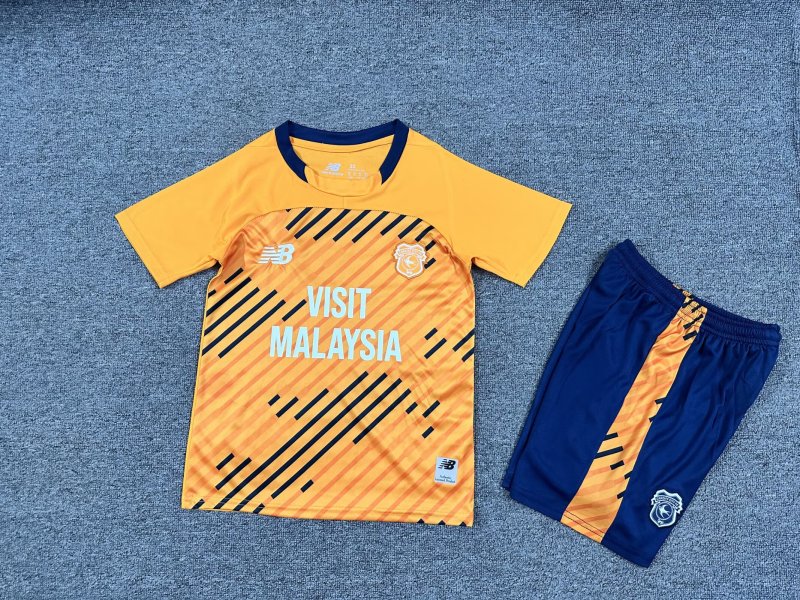 Cardiff city third kid adult with shorts 25-26