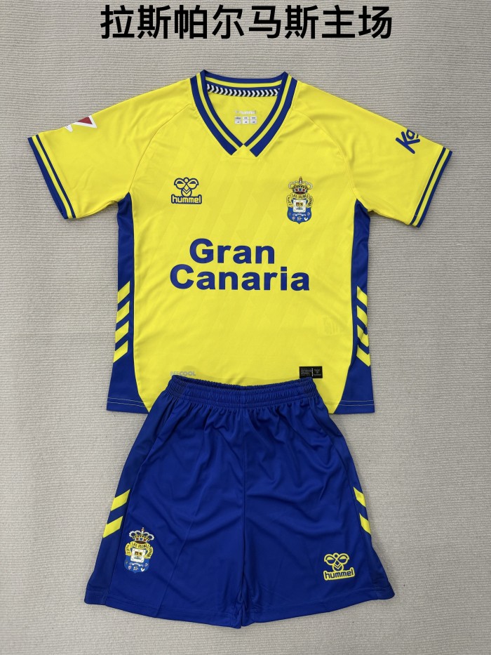 UD Las Palmas home kid adult with shorts 25-26