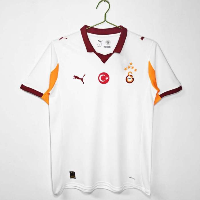 Beşiktaş J.K. away 25-26