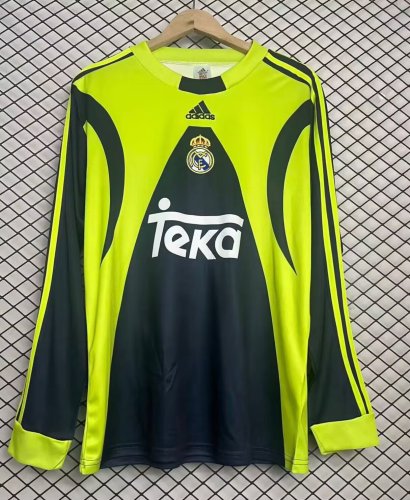 Real Madrid goalkeeper black 99-00 long sleeve