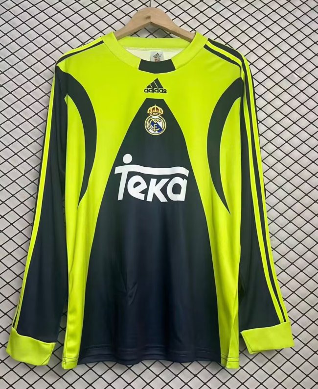 Real Madrid goalkeeper black 99-00 long sleeve