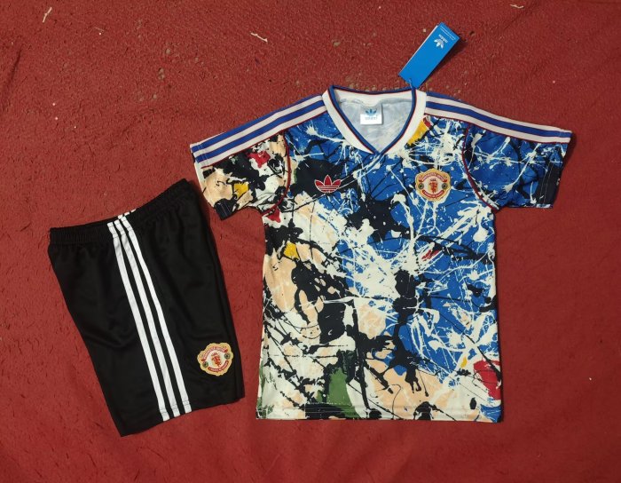 Manchester United rose kid 2026 black shorts