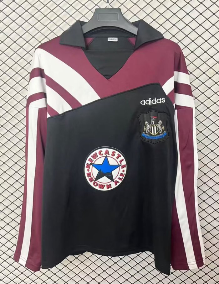 Newcastle united sweater black 96-97 long sleeve