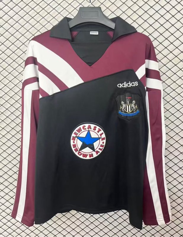 Newcastle united sweater black 96-97 long sleeve