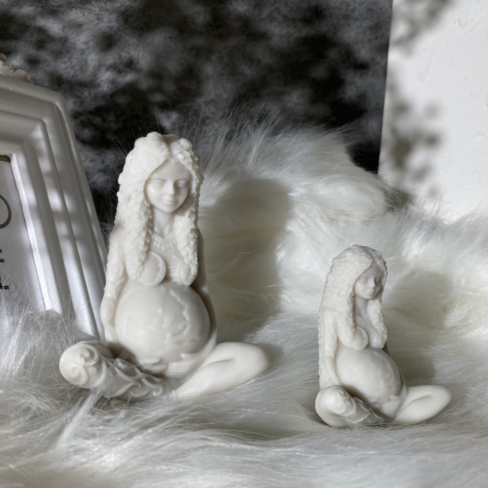 New mold Earth Mother Gaia Candle Mold Silicone Mold Handmade MYTHOS Plaster Sculpture Candle Make Tools Desktop Decoration Candle Resin Mould