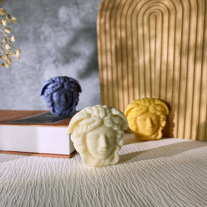 New mold Greek Mythology Character Medusa Bust Body Candle Mold Silicone Mold Face Snake Hair Handicrafts Gypsum Sculpture Aromatherapy