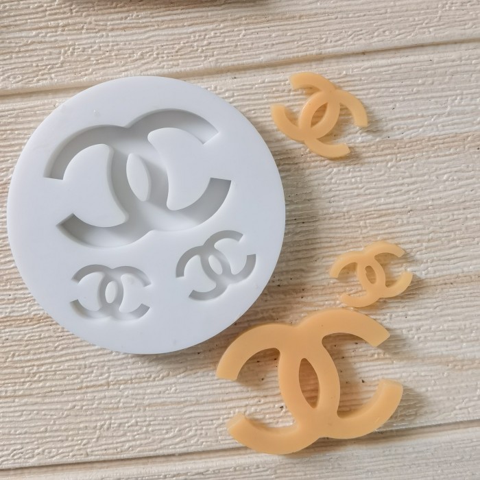 Designer Handbag Logo Silicone Mold Fondant Chocolate Cake Decorating Mould