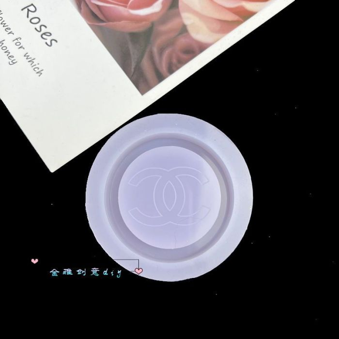 Luxury Fashion Logo Shaker Silicone Mold DIY Epoxy Resin Keychain Bag Charm Plaster Aroma Casting Mold