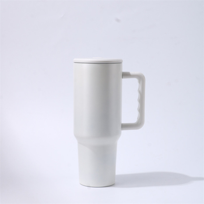 China Warehouse 40oz matte sublimation tumblers with handle