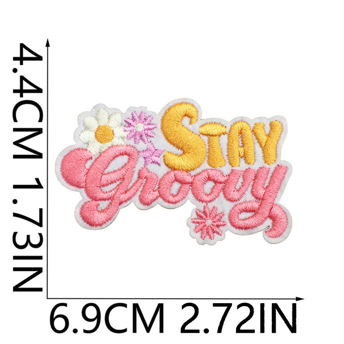 China Warehouse 400pcs Polyester Embroidery Patch for Clothes Bags Caps Valentines Day