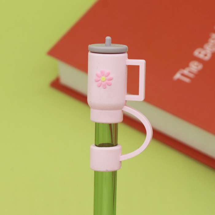 China Warehouse Reusable 10 mm Cup Shape Silicone Straw Toppers/Covers