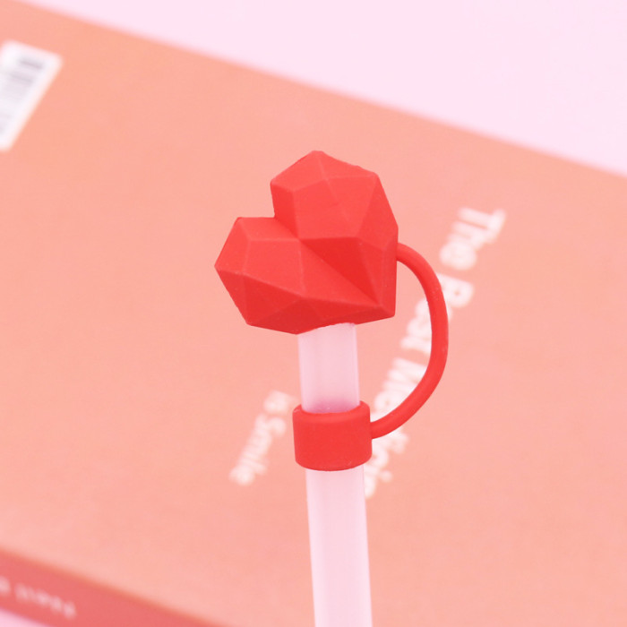 China Warehouse Reusable 10 mm Heart Shape Silicone Straw Toppers/Covers