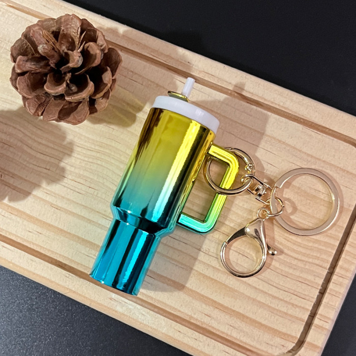 China Warehouse Gradient 40oz Tumbler Keychain Chapstick Holder Charms
