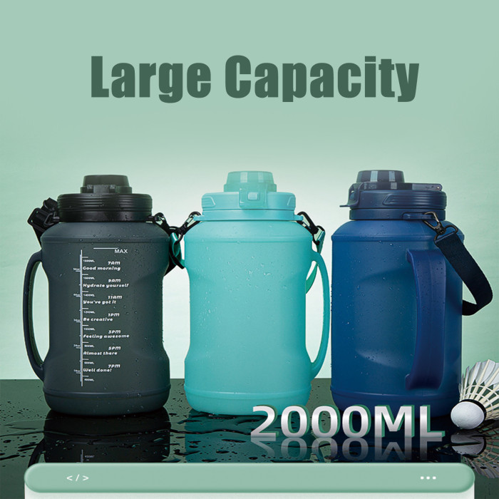 China Warehouse 64oz Large Collapsible Reusable Portable Silicone Travel Water Bottles with Time Markers and Carry Strap