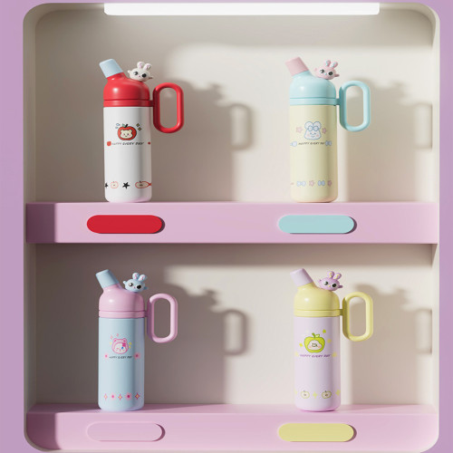 China Warehouse 27oz Large Capacity Cartoon Figures Portable Stainless Steel Kids Cup with handle and straw