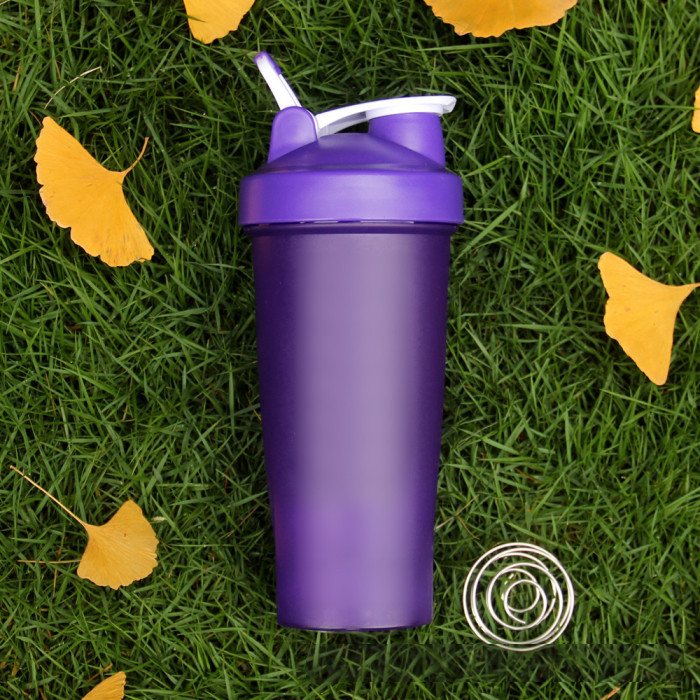 China Warehouse 20oz Plastic Shaker Cups Water bottle Leekproof Cup