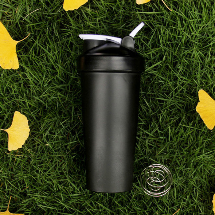 China Warehouse 20oz Plastic Shaker Cups Water bottle Leekproof Cup