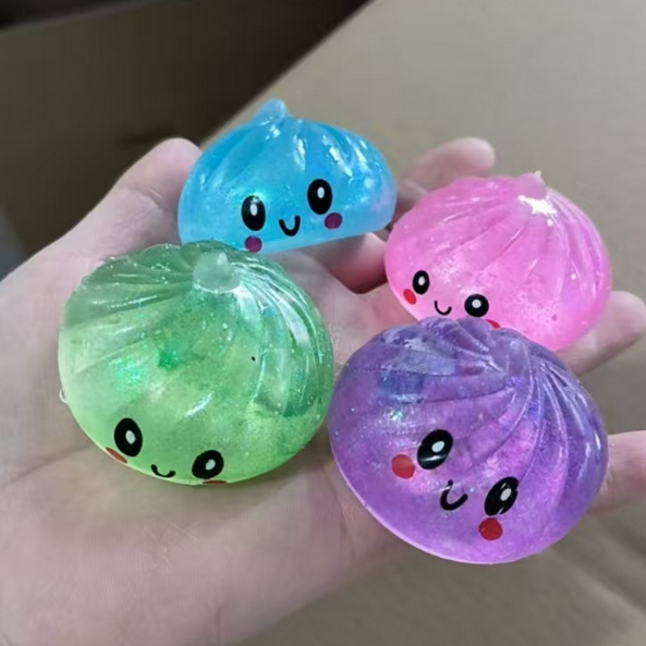 China Warehouse 144pcs 3.35 inches TPR Bun mystery squishy dumplings with Steamer+disply box